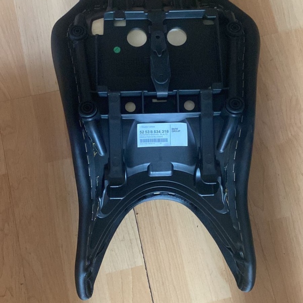 Asiento de conductor BMW alto negro 820 mm - R1200r (k53) (k54) / R1250r / R1250rs